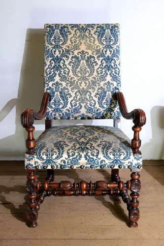 Early 18th c French carved Walnut open arm chair